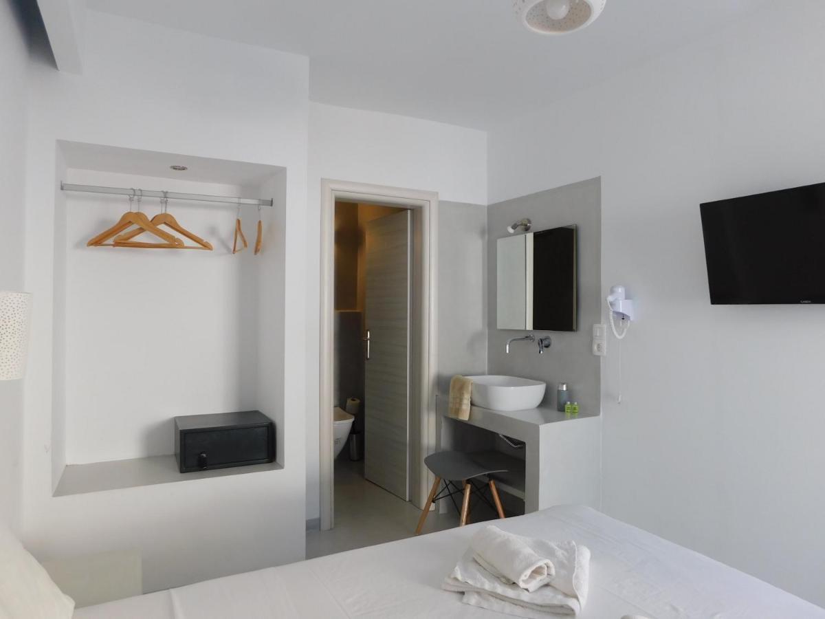 Fira Getaway - Economy Basement Rooms Exterior foto